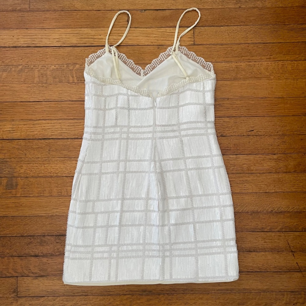 X by NBD Sequined Beaded White Mini Dress -Sz XS - Stunning - Picture 7 of 7